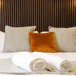 Lovely Flat On Bath Road - Flat 10 דירה