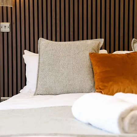 Lovely Flat On Bath Road - Flat 10 * Bristol