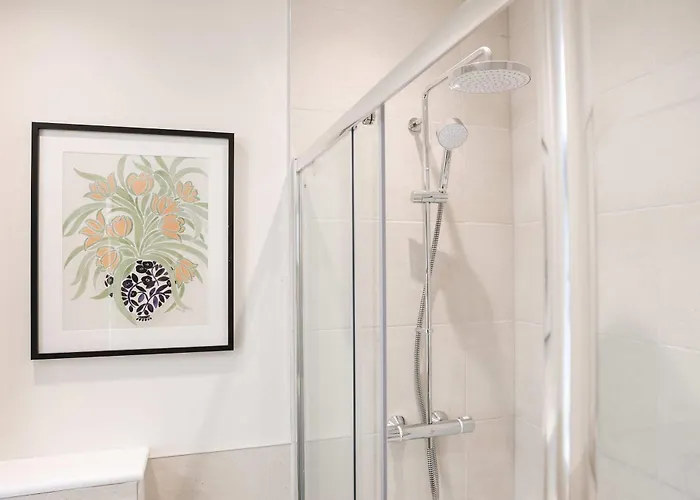 Lovely Flat On Bath Road - Flat 10 Bristol